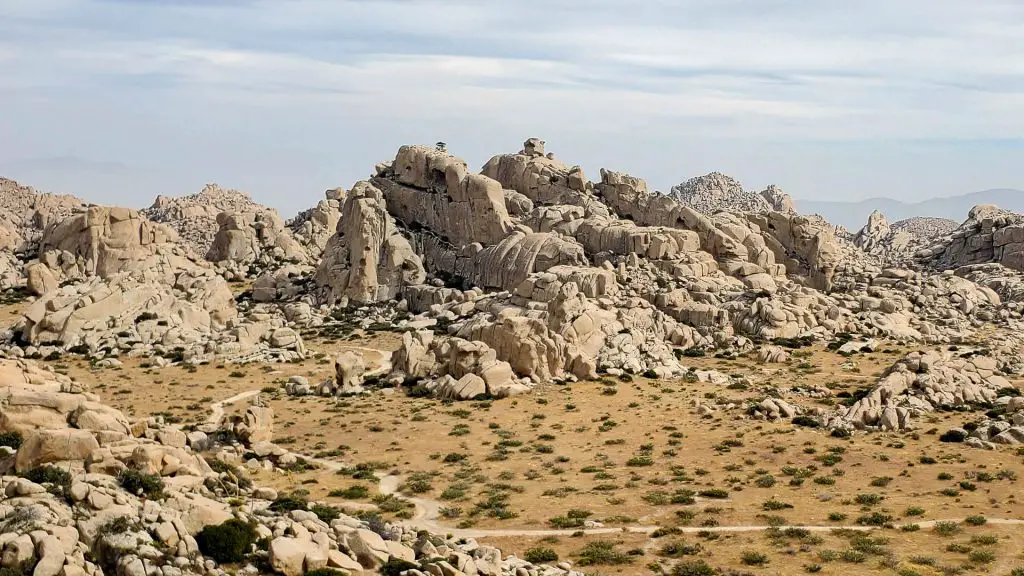 Valley of the Moon Rock Climbing Crags