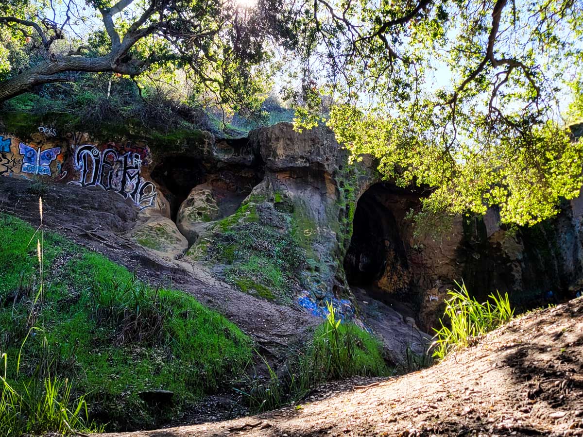 Vanalden Cave Trail