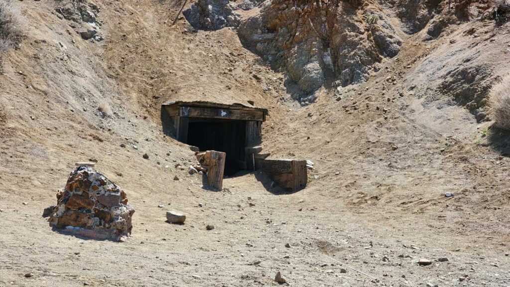 Entrance to Burro Schmidt Tunnel