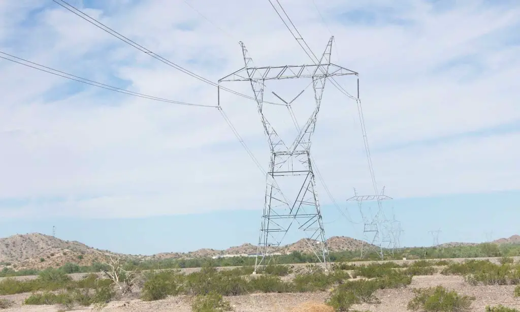desert powerlines